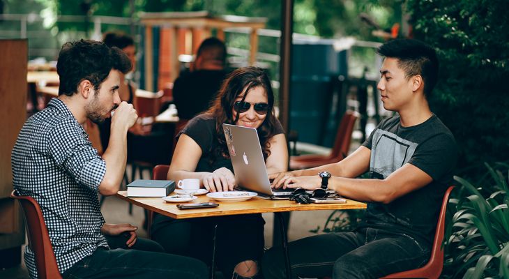 Télétravailler dans un café : nos conseils