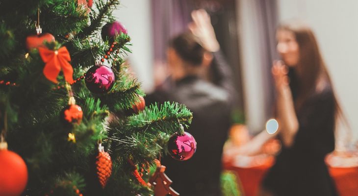 Un lieu convivial pour déjeuner entre collègues à Noël