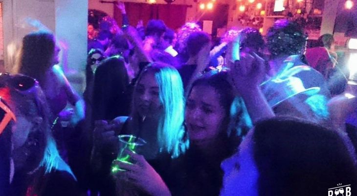 Top des bars à Poitiers : découvrez l'épicentre de la vie nocturne Top des bars à Poitiers : découvrez l'épicentre de la vie nocturne