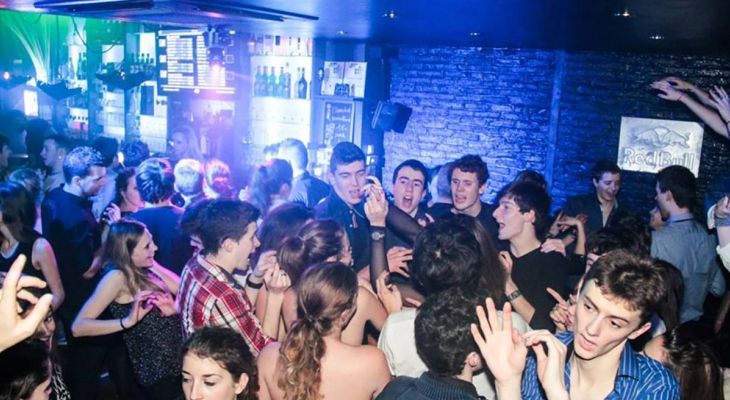 Les Meilleurs Bars Dansants à Lyon en 2024 | Ambiance Festive Garantie Les Meilleurs Bars Dansants à Lyon en 2024 | Ambiance Festive Garantie
