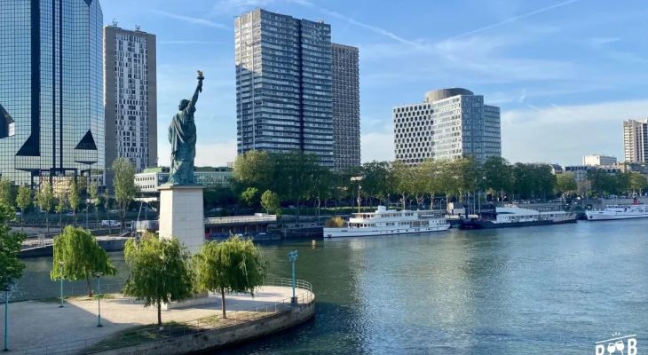 Top 5 des bars sympa avec terrasse à Paris : les plus belles vues en 2024 Top 5 des bars sympa avec terrasse à Paris : les plus belles vues en 2024