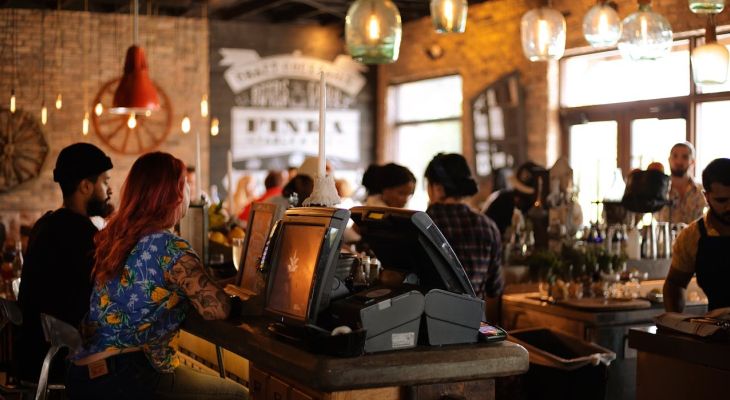 Guide complet des bars à jeux geek de Paris