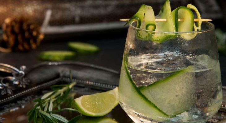 Cocktails à base de gin : les nouvelles créations qui vous attendent ce moi Cocktails à base de gin : les nouvelles créations qui vous attendent ce moi