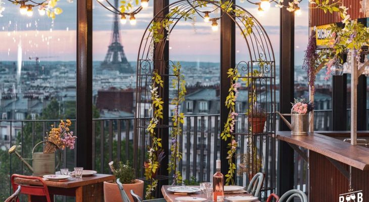 Les meilleurs rooftops avec ambiance lounge à privatiser à Paris pour 2025