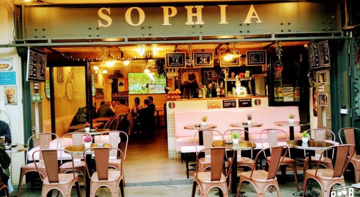 Les meilleurs bars à jeux avec terrasse pour profiter du beau temps à Paris Les meilleurs bars à jeux avec terrasse pour profiter du beau temps à Paris