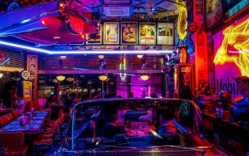 Rentrée en douceur : les bars parfaits pour un afterwork entre collègues Rentrée en douceur : les bars parfaits pour un afterwork entre collègues