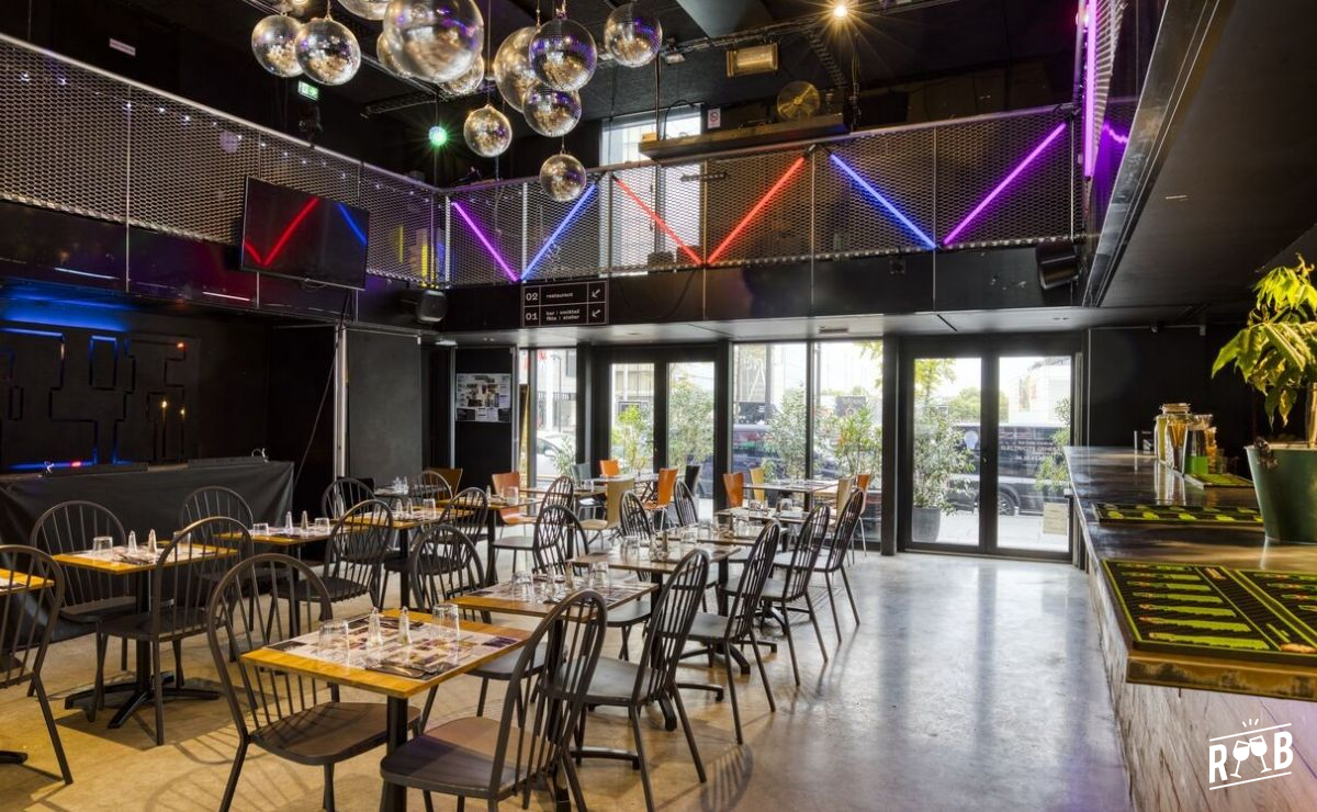 EP7 Bar / Restaurant à Paris 13 (75013) EP7 Bar / Restaurant à Paris 13 (75013)