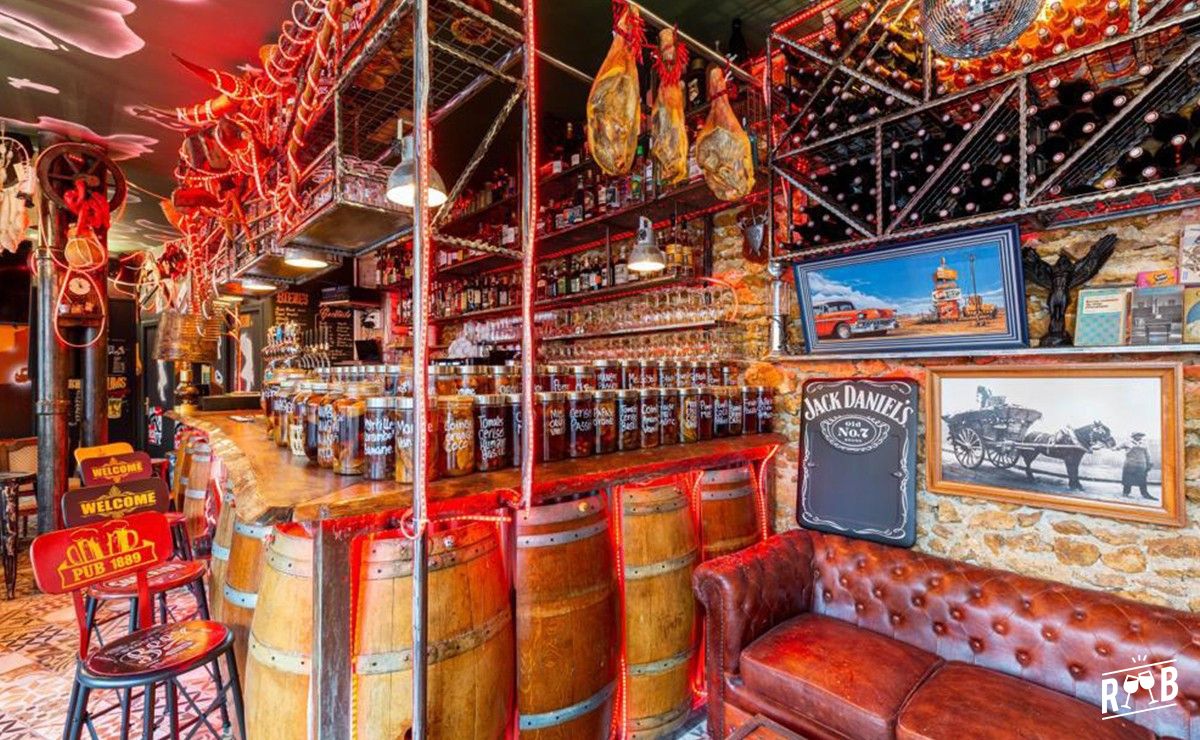 Le Saloon Far West #1