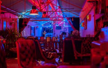 A Venue 58 #8 A Venue 58 #8