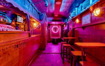 Taverne du Perroquet #19 Taverne du Perroquet #19