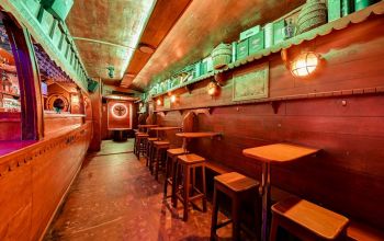 Taverne du Perroquet #9 Taverne du Perroquet #9