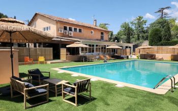 Le Club House #1