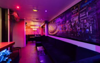 Le Velvet Bar #9 Le Velvet Bar #9