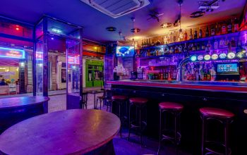 L'Hélice Bar #6 L'Hélice Bar #6