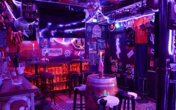 Le Saloon Far West #2 Le Saloon Far West #2