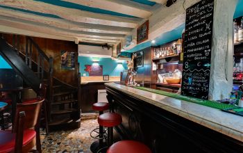 Chez Pierrot #4 Chez Pierrot #4