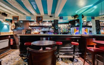 Chez Pierrot #6 Chez Pierrot #6