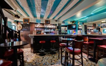 Chez Pierrot #2 Chez Pierrot #2