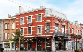 Chapeau Blanc #8 Chapeau Blanc #8