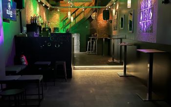 Potiche #7 Potiche #7