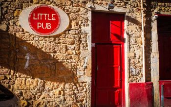 Little Pub #18 Little Pub #18