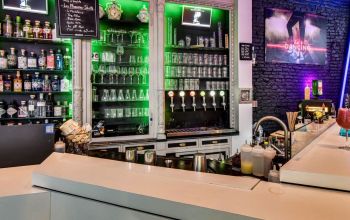 La Pharmacie Bar #11 La Pharmacie Bar #11