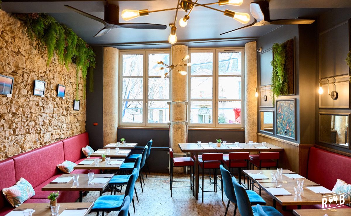 Café Hôtel Dieu #13