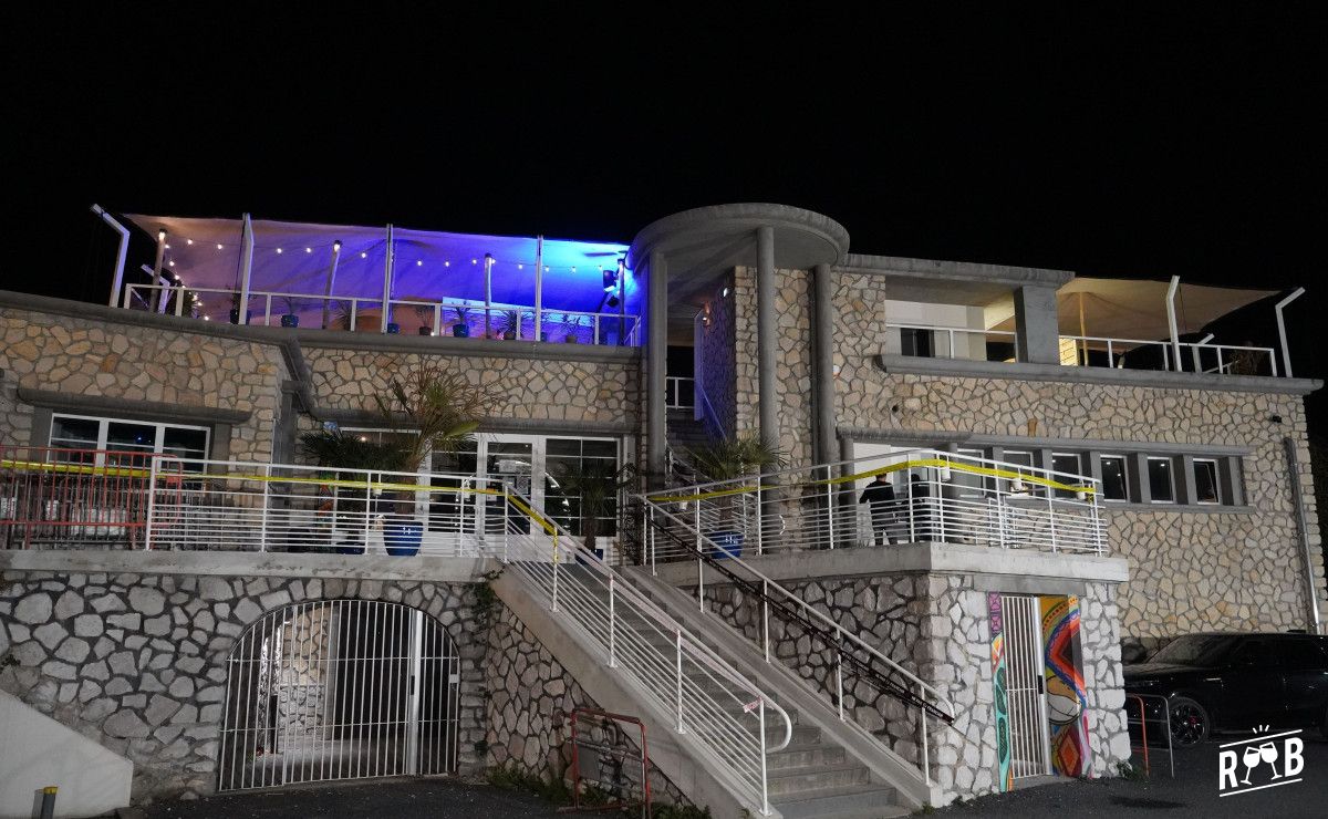 Complexe l'Arche #1 Complexe l'Arche #1