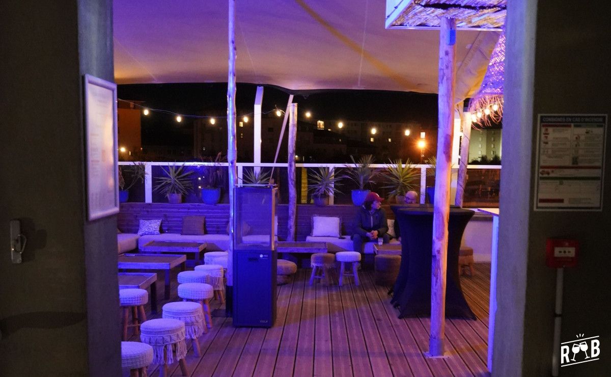 Complexe l'Arche #12 Complexe l'Arche #12