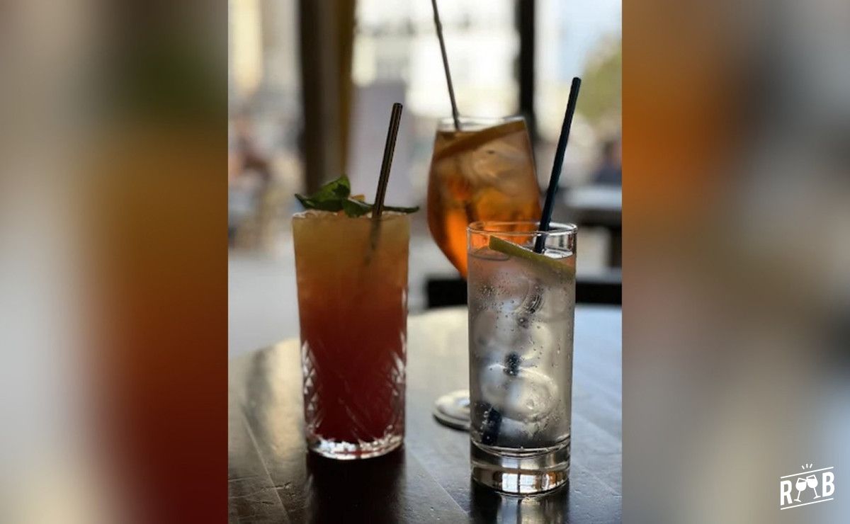 Café Lorette #9 Café Lorette #9