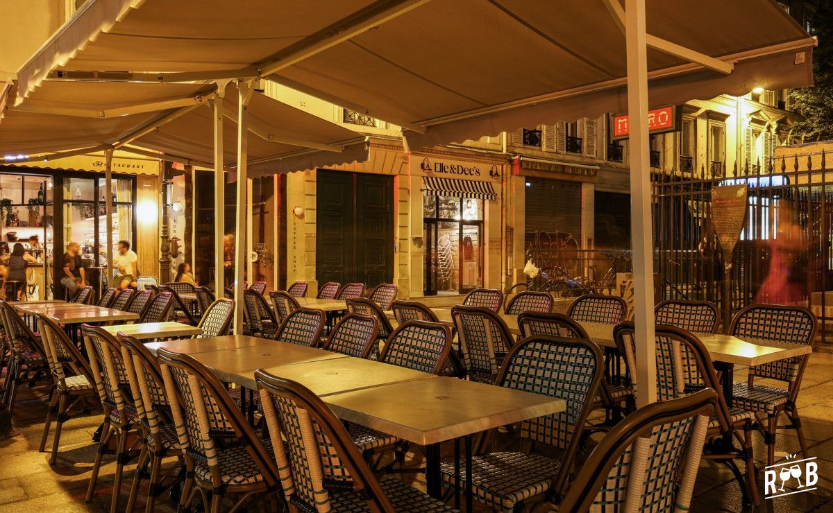 Café Lorette #3 Café Lorette #3