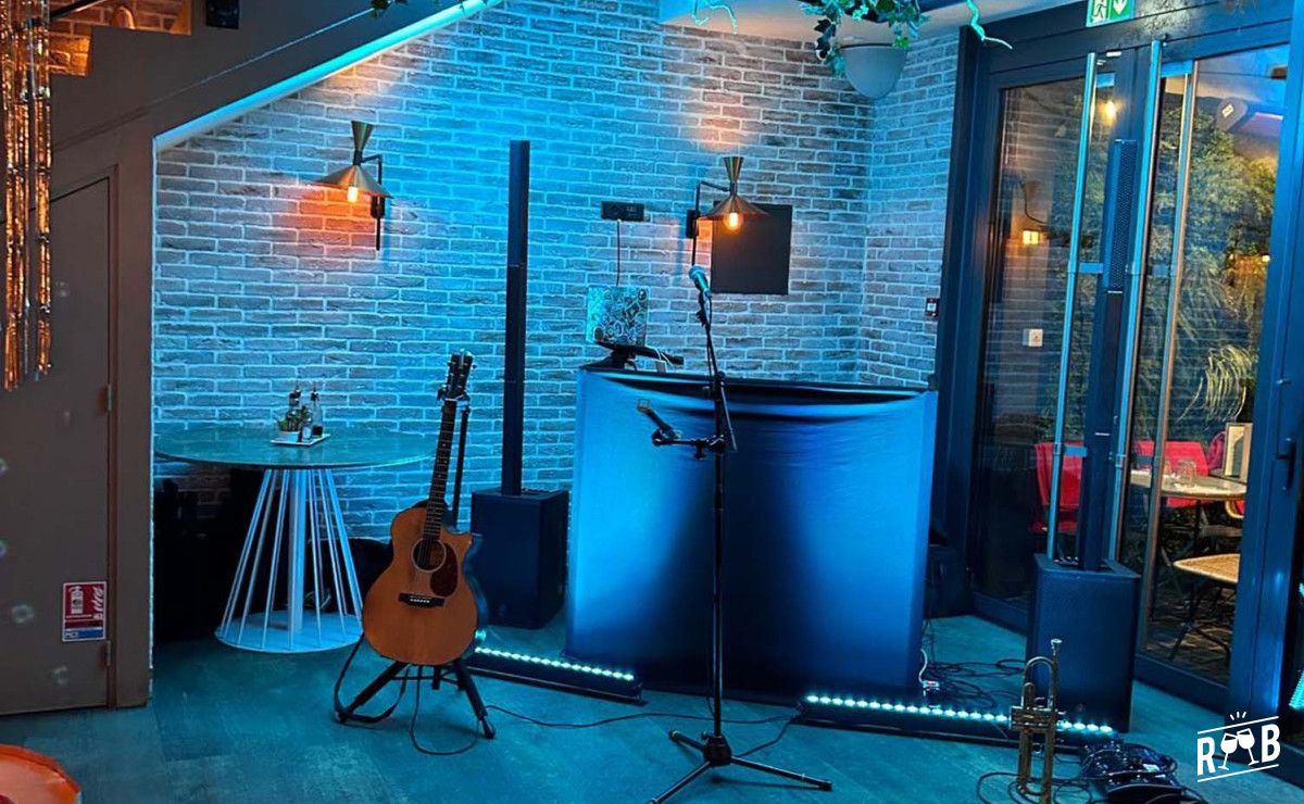 O 2 Scenes Restaurant #11