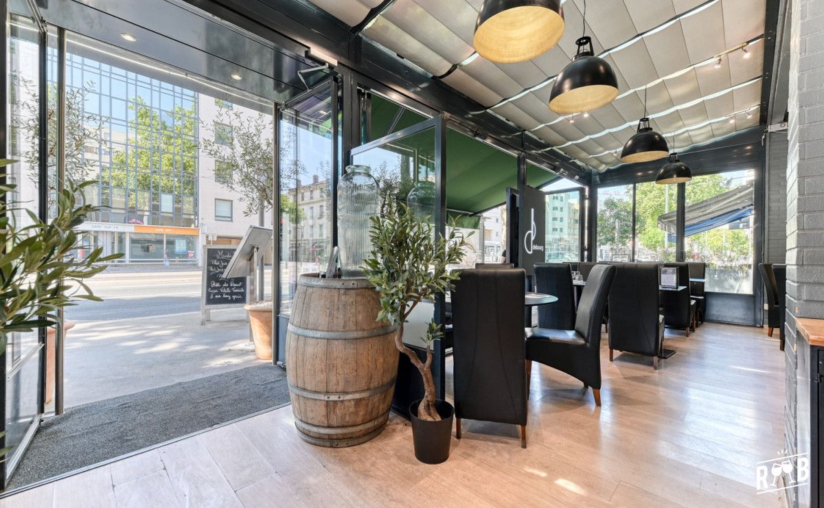 Brasserie Debourg #9 Brasserie Debourg #9