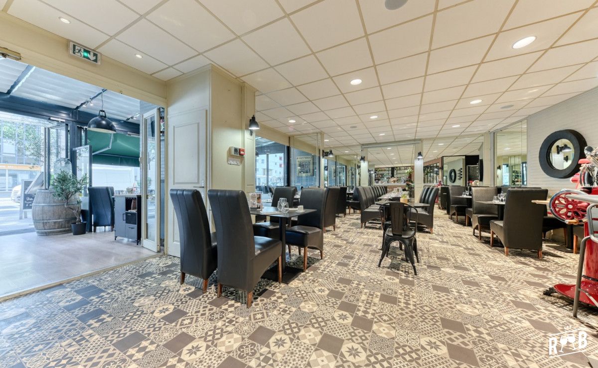 Brasserie Debourg #19 Brasserie Debourg #19