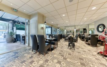 Brasserie Debourg #19