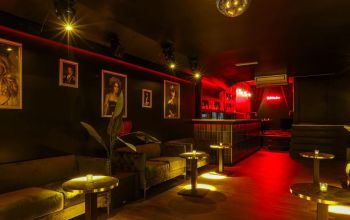 Chez Prince Pigalle #2 Chez Prince Pigalle #2