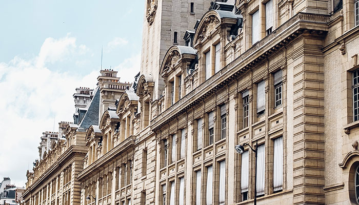 Lieux à proximité des Facs